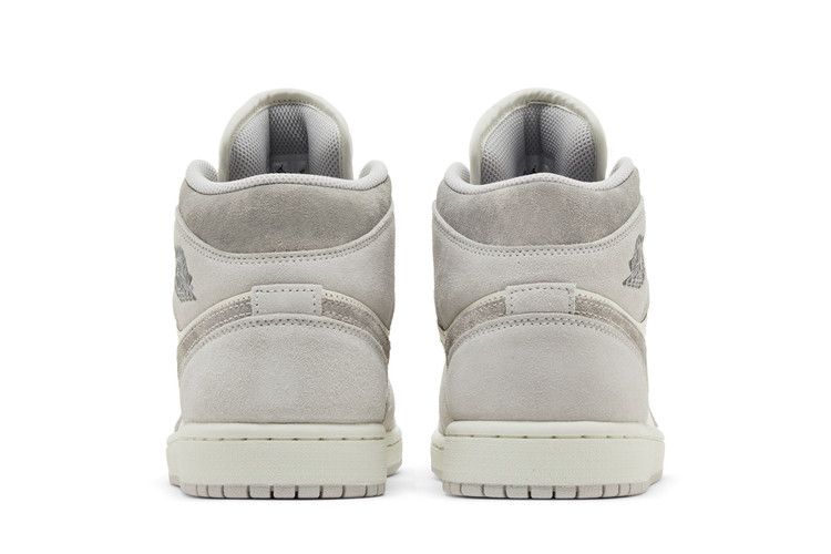 Air Jordan 1 Mid SE Neutral Grey Sail