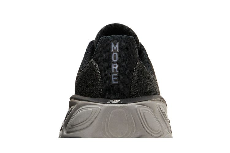 New Balance Fresh Foam X More V5 Black Silver Metallic