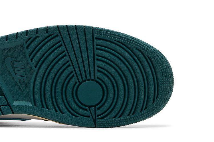 Wmns Air Jordan 1 Mid 'oxidized Green'