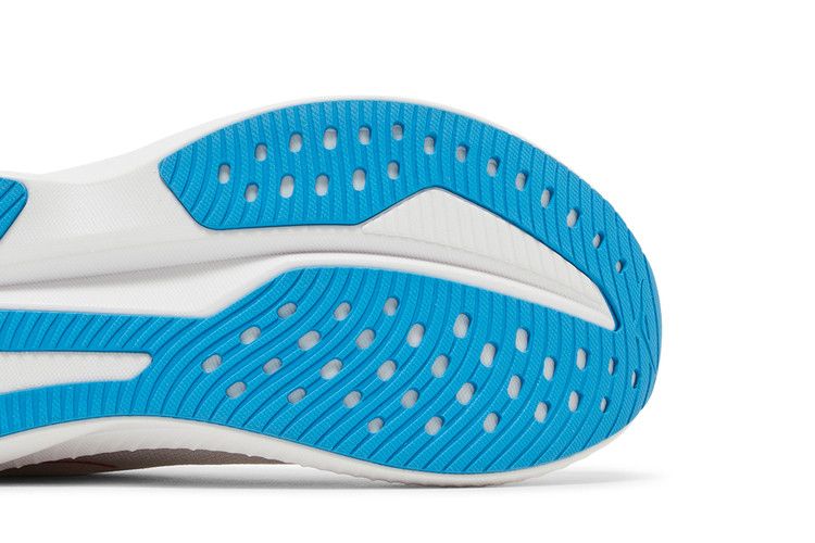 Hoka Wmns Mach 6 'white Nimbus Cloud'