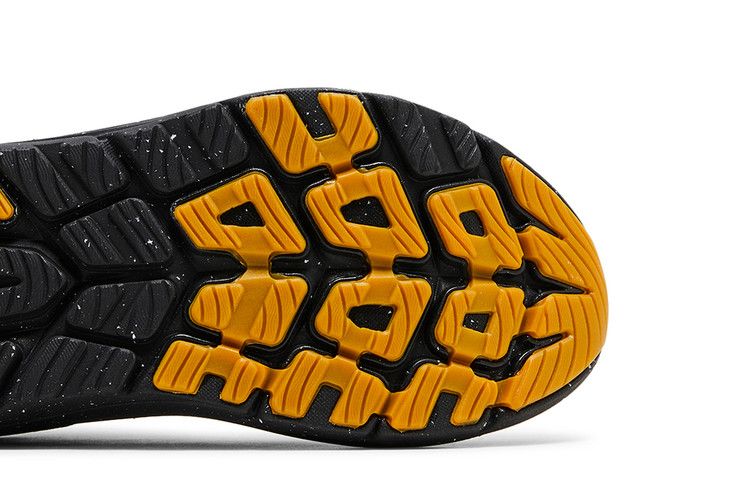 Hoka Kawana 2 Triple Black