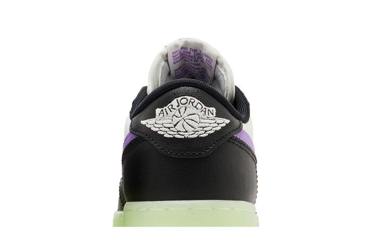 Buy Air Jordan 1 Retro Low OG GS 'Black Raspberry' - HF0410 001 | GOAT
