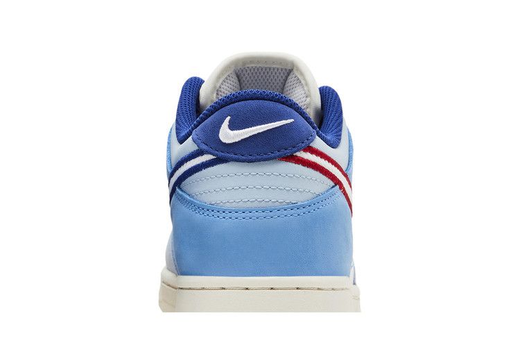 海外限定モデル☆ラッキーチャーム☆NIKE☆ブレーザー Mid 77 LX