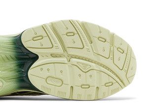 kiko　ページ Buy Kiko Kostadinov x UB8-S GT 2160 'Jade Coffee' - 1203A641
