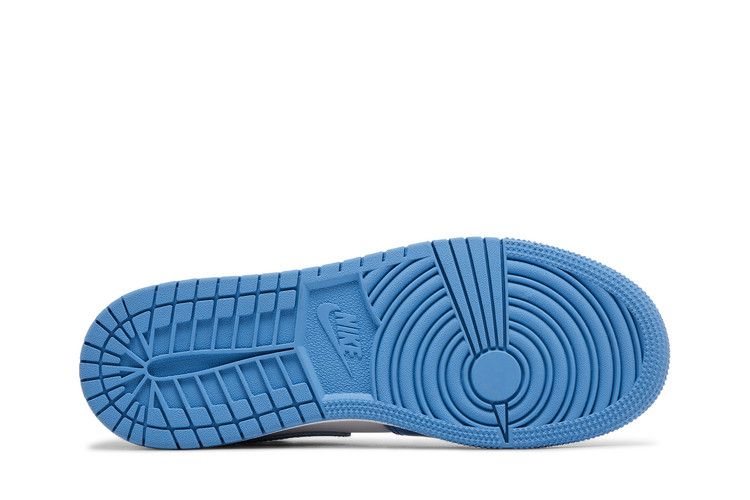 Air Jordan 1 Low Gs Unc Patent
