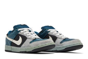 靴 Nike Dunk Low Pro SB Futura Nike SB Dunk Low Futura Laboratories Bleached Aqua Men's - HF6061