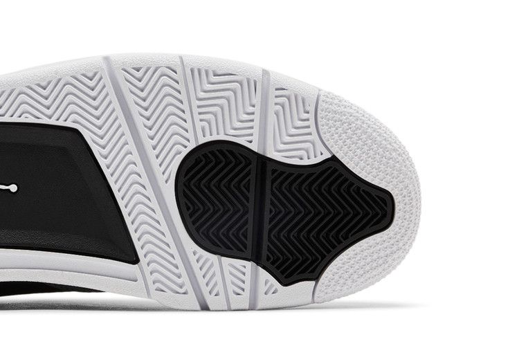Jordan 4 Retro Fear (2024) — foto 6