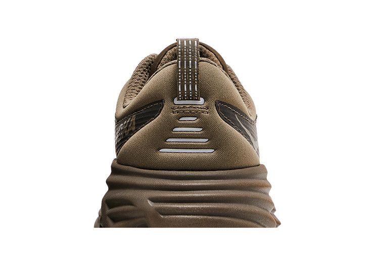 Bondi 8 Caged Stealth Tech Pack