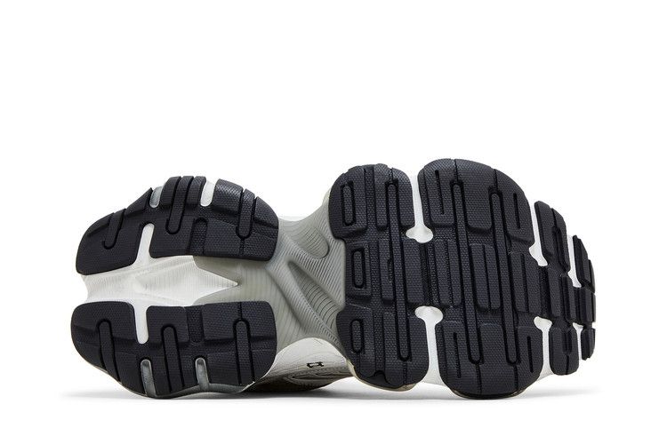Balenciaga Cargo Sneaker Worn-Out - White Black