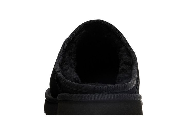 Ugg Classic Slip-On Slipper 'black'
