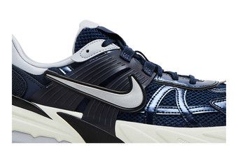 Buy Nike V2K Run 'Obsidian Wolf Grey' - HJ4497 400 | GOAT