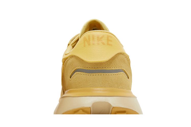Wmns Phoenix Waffle 'wheat Gold'