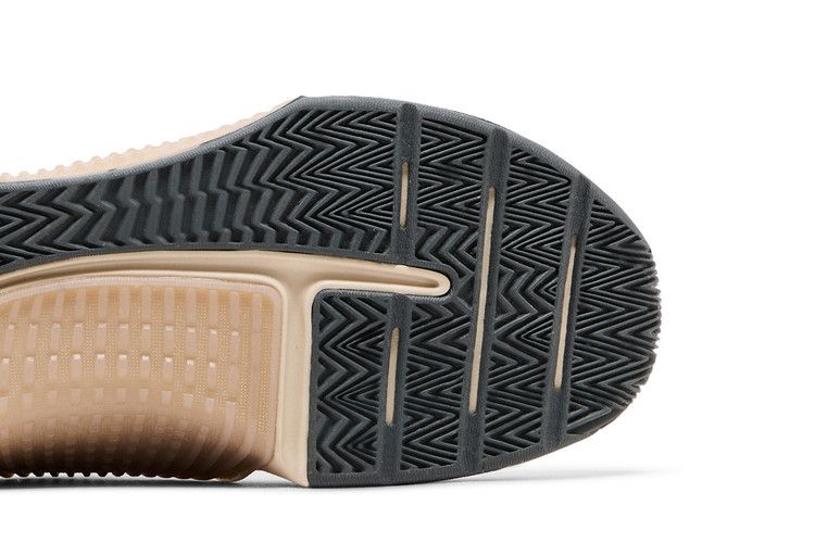 Wmns Metcon 9 'white Gold Sanddrift'