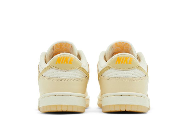 Wmns Dunk Low 'muslin Team Gold'