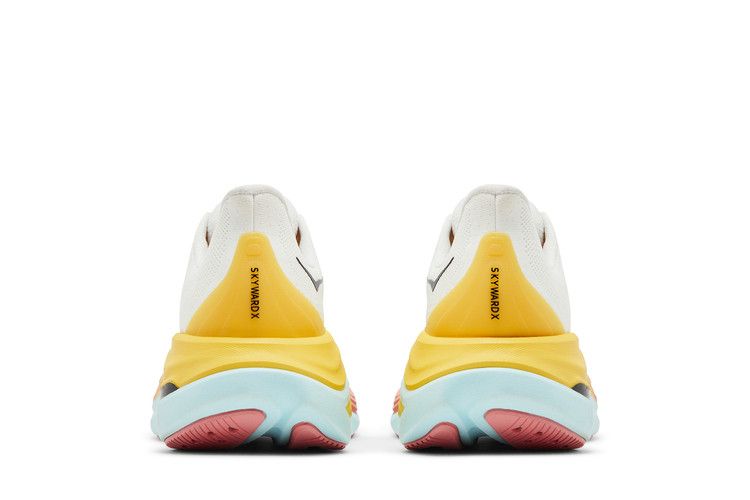 Hoka Wmns Skyward X 'blanc De Blanc Swim Day'