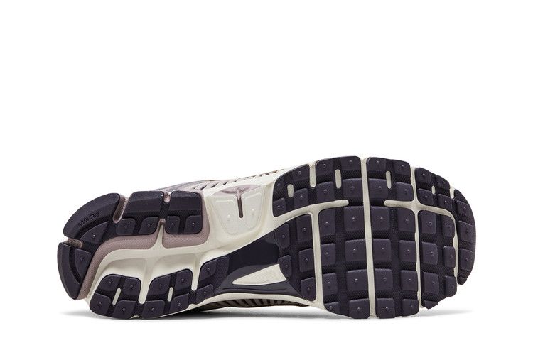 Air Zoom Vomero 5 'platinum Violet Gold'