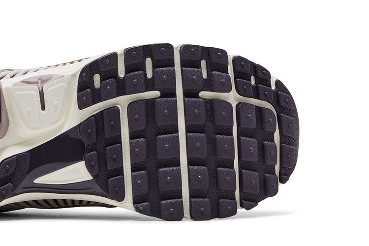 Air Zoom Vomero 5 'platinum Violet Gold'