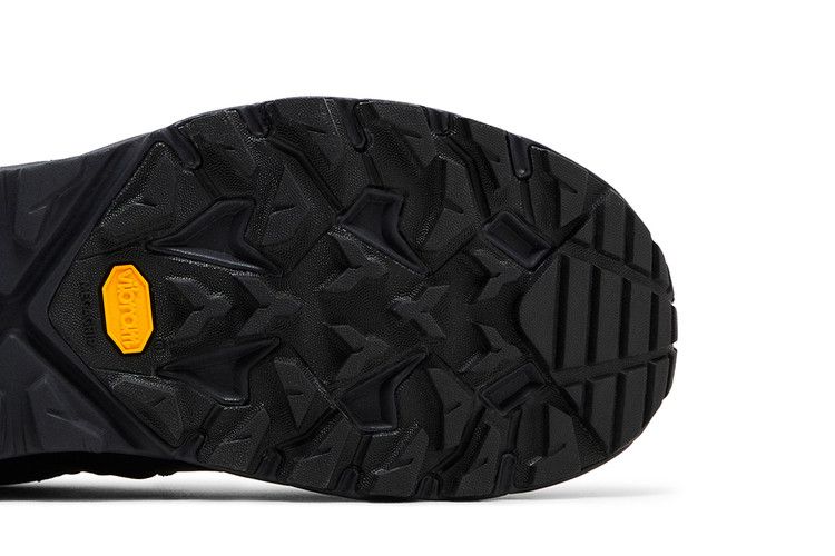 Hoka Anacapa Breeze Low Triple Black