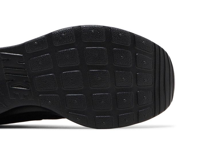 Nike Tanjun Black Barely Volt (Women's) — foto 6