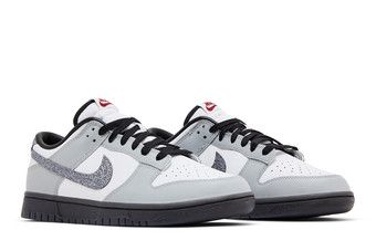 NIKE DUNK LOW LX グリッター　ラメ Available Now // Nike Dunk Low LX 