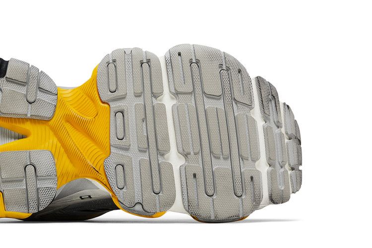 Balenciaga Cargo Sneaker Worn-Out - Grey Yellow