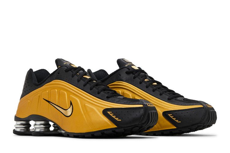 Wmns Shox R4 'black Metallic Gold'