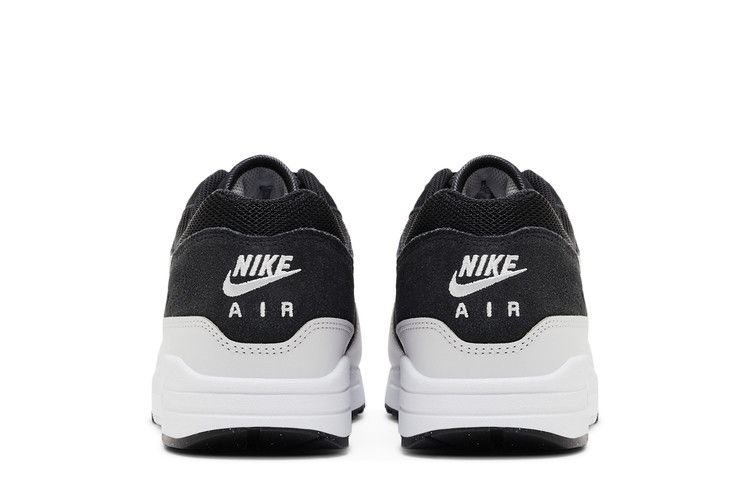 Nike Air Max 1 Essential Off Noir White