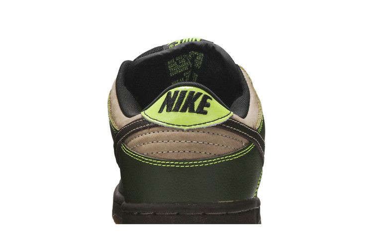 Buy Dunk Low Pro SB 'Jedi' - 304292 222 | GOAT Buy Dunk Low Pro SB 'Jedi' - 304292 222 | GOAT