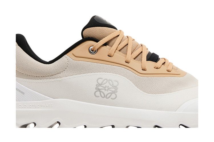 Buy ON Loewe x Cloudtilt 2 'Tan White Gum' - 3ME10693510 | GOAT