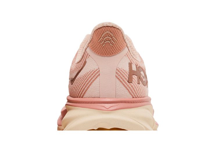 Hoka Wmns Clifton 9 'sandstone Cream'