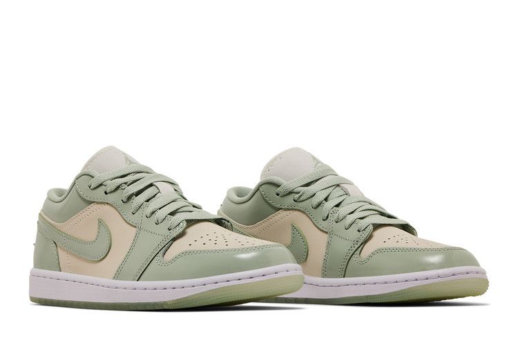 Wmns Air Jordan 1 Low SE 'seafoam Sail'