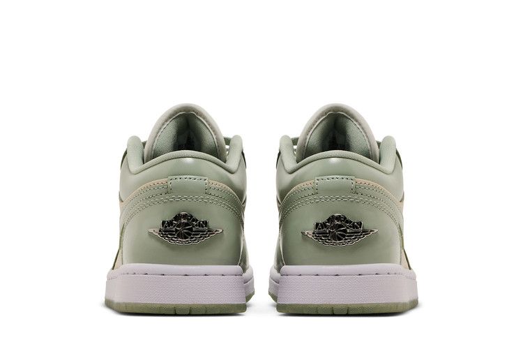 Wmns Air Jordan 1 Low SE 'seafoam Sail'