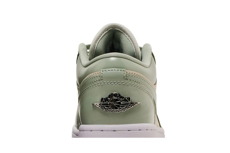 Wmns Air Jordan 1 Low SE 'seafoam Sail'