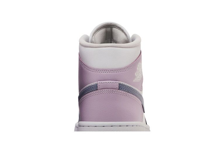 Wmns Air Jordan 1 Mid 'indigo Haze Doll'