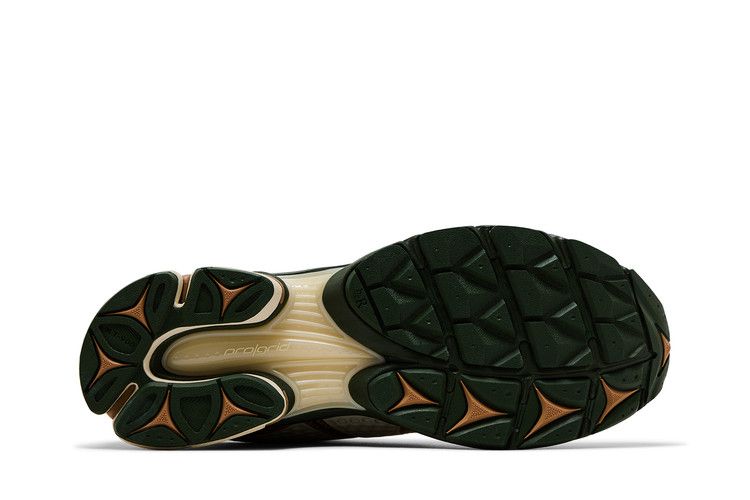 ★ triumph0303★ Buy ProGrid Triumph 4 'Saucony & Friends' - S70903 1 | GOAT