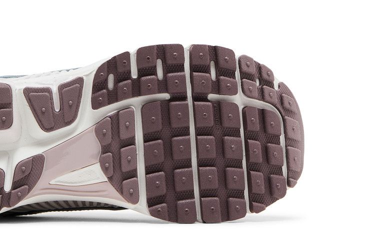 Nike Zoom Vomero 5 Metallic Silver Platinum Violet (Women's) — foto 6