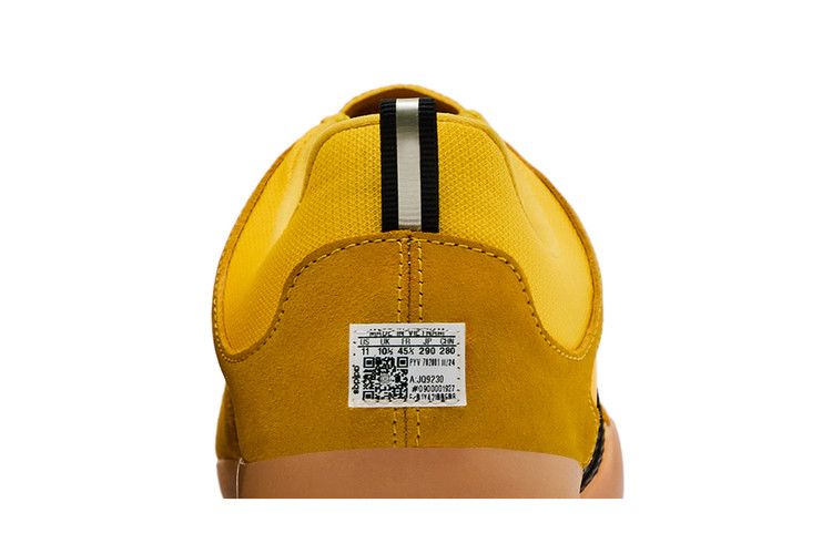 Bad Bunny X Ballerina 'bold Gold'