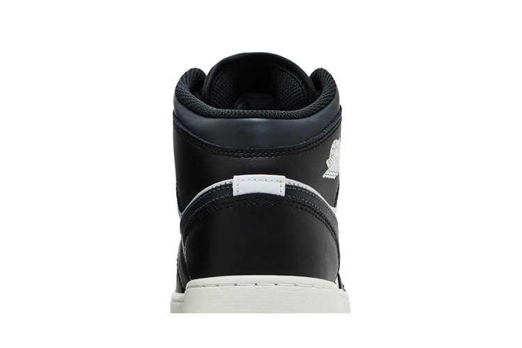 Air Jordan 1 Mid Gs Black Off Noir