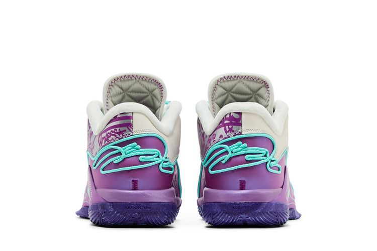 Nike LeBron 22 Frozen Grapes — foto 7