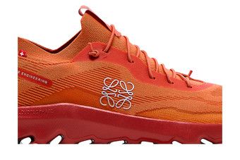 On x LOEWE ☆ Cloudtilt ‘Orange’ Buy Loewe x Cloudtilt 'Orange' - 3MD30330663 | GOAT