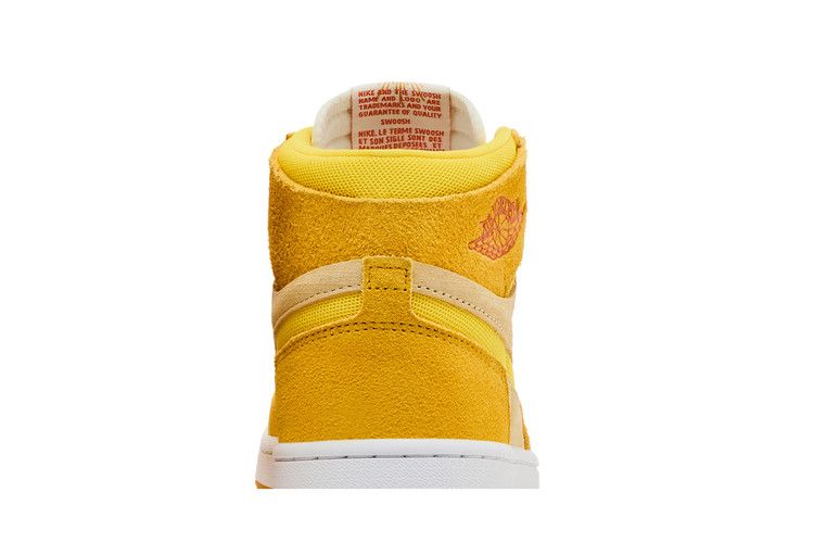 Wmns Air Jordan 1 High Zoom Comfort 2 'yellow Ochre'