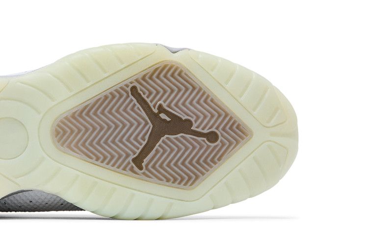 Air Jordan Lift Off White Grey