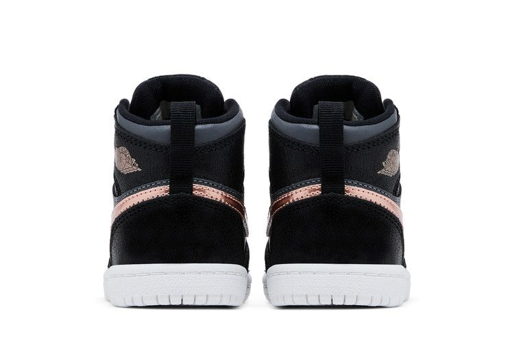 Air Jordan 1 RETRO High Bt Black Metallic Red Bronze