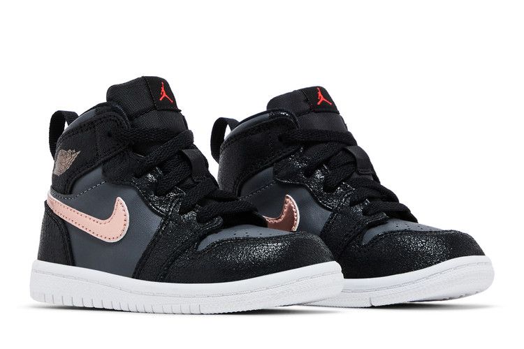 Air Jordan 1 RETRO High Bt Black Metallic Red Bronze