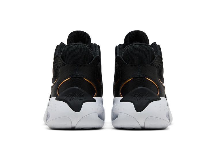 Jordan Max Aura 4 Black Metallic Gold
