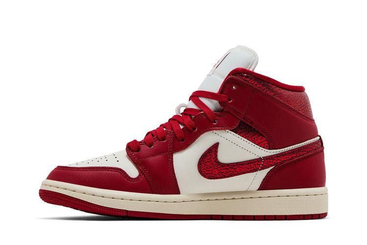 Jordan 1 Mid SE Red Cracked Leather (Women's) — foto 4