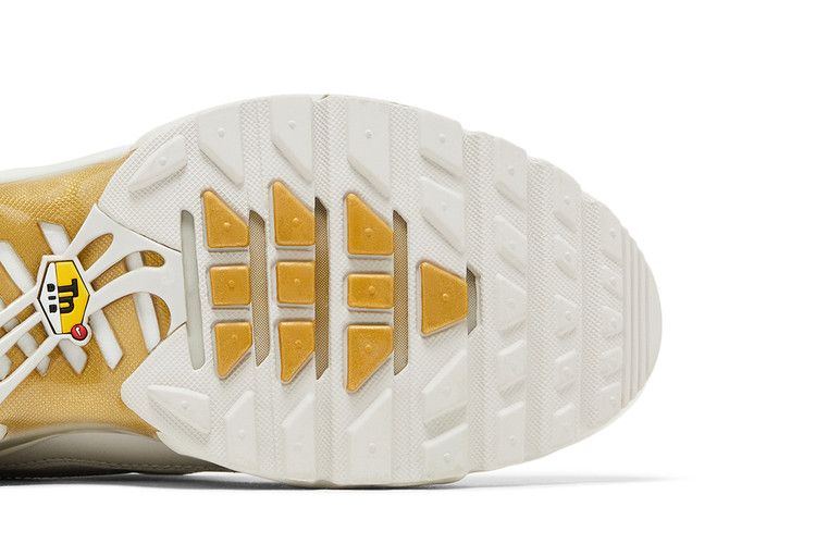 Air Max Plus Tiempo Phantom Metallic Gold