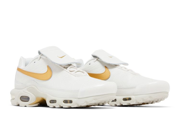 Air Max Plus Tiempo Phantom Metallic Gold