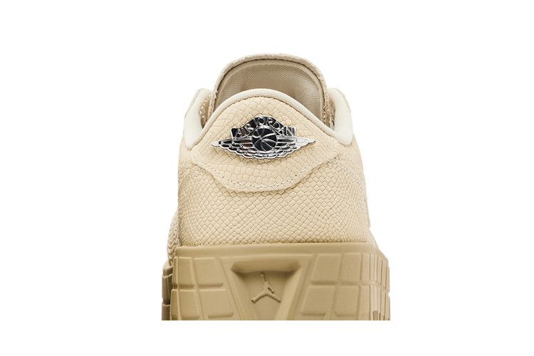 Wmns Air Jordan 1 Low Brooklyn 'rattan'