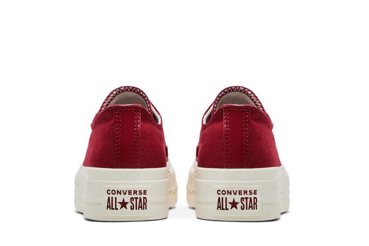 Chuck Taylor All Star Lift Platform Low 'Valentine's Day 2025' (Women's) — foto 7
